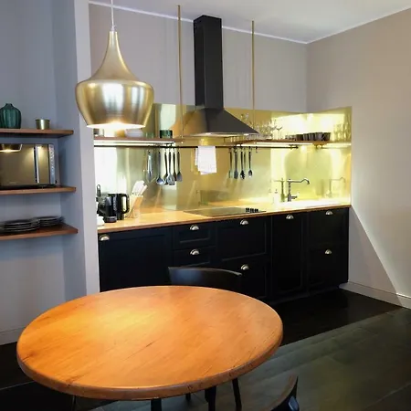 Apartment Boutique Charme Kueferstr 10-12 *