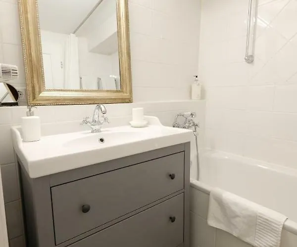 Apartamento Boutique Charme Kueferstr 10-12 *